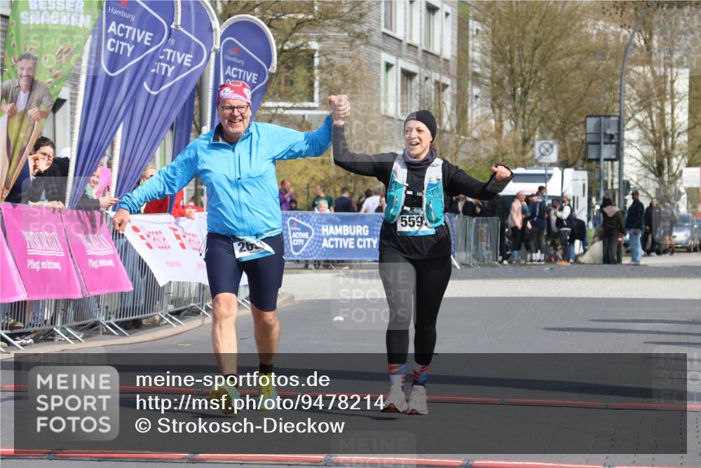 12.04.2026 - 45. Internationalen Wilhelmsburger Insellauf Strokosch-Dieckow http://msf.ph/oto/9478214 12.04.2026 11:41:29 Ziel 2693, 5593 meine-sportfotos.de