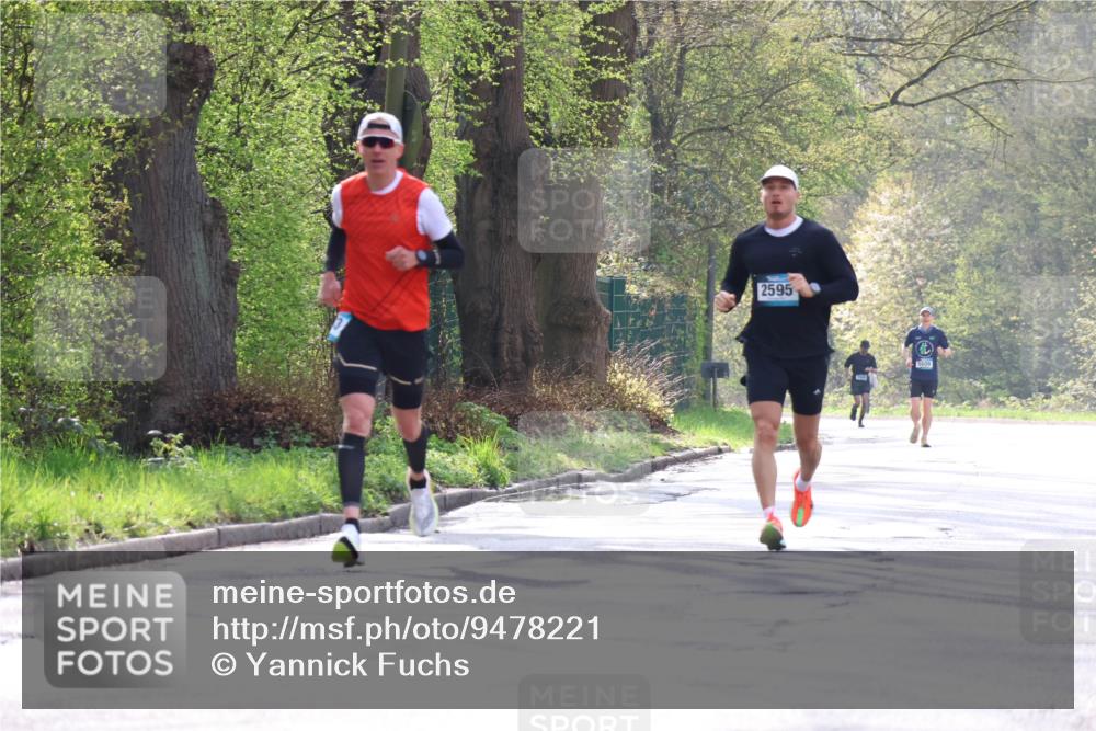 12.04.2026 - 45. Internationalen Wilhelmsburger Insellauf Yannick Fuchs http://msf.ph/oto/9478221 12.04.2026 10:15:20 Laufen 2595, 5609 meine-sportfotos.de