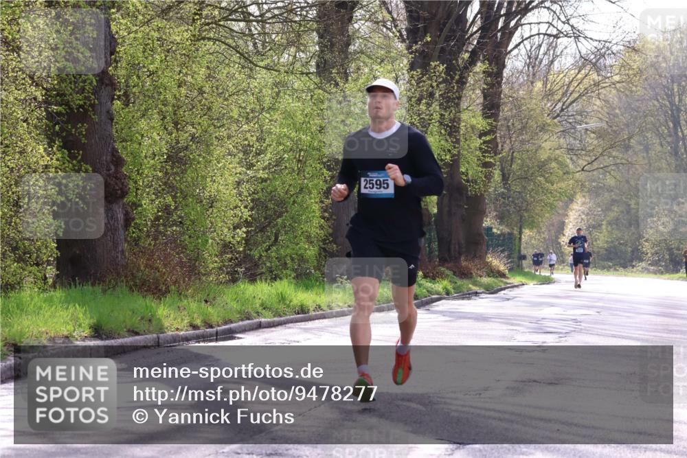 12.04.2026 - 45. Internationalen Wilhelmsburger Insellauf Yannick Fuchs http://msf.ph/oto/9478277 12.04.2026 10:15:25 Laufen 2595 meine-sportfotos.de