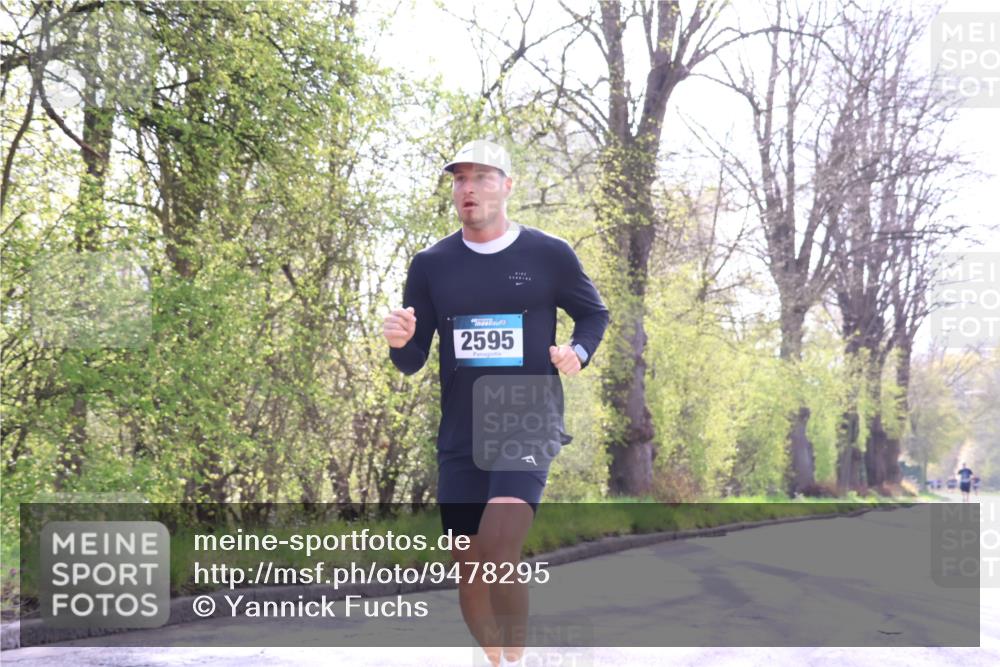 12.04.2026 - 45. Internationalen Wilhelmsburger Insellauf Yannick Fuchs http://msf.ph/oto/9478295 12.04.2026 10:15:28 Laufen 2595 meine-sportfotos.de