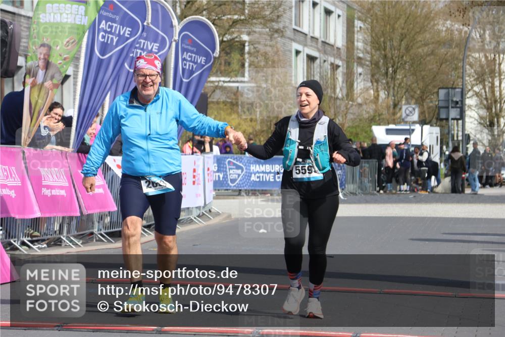 12.04.2026 - 45. Internationalen Wilhelmsburger Insellauf Strokosch-Dieckow http://msf.ph/oto/9478307 12.04.2026 11:41:30 Ziel 2693, 5593 meine-sportfotos.de