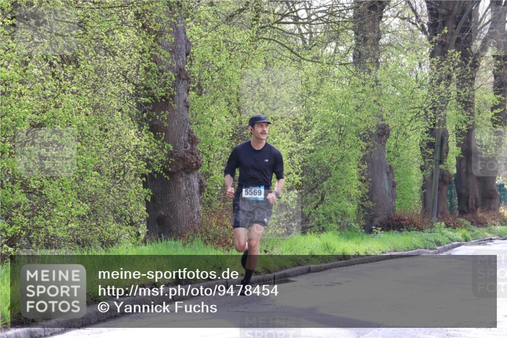 12.04.2026 - 45. Internationalen Wilhelmsburger Insellauf Yannick Fuchs http://msf.ph/oto/9478454 12.04.2026 10:15:52 Laufen 5569 meine-sportfotos.de