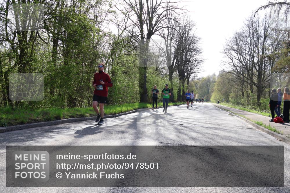 12.04.2026 - 45. Internationalen Wilhelmsburger Insellauf Yannick Fuchs http://msf.ph/oto/9478501 12.04.2026 10:29:15 Laufen  meine-sportfotos.de