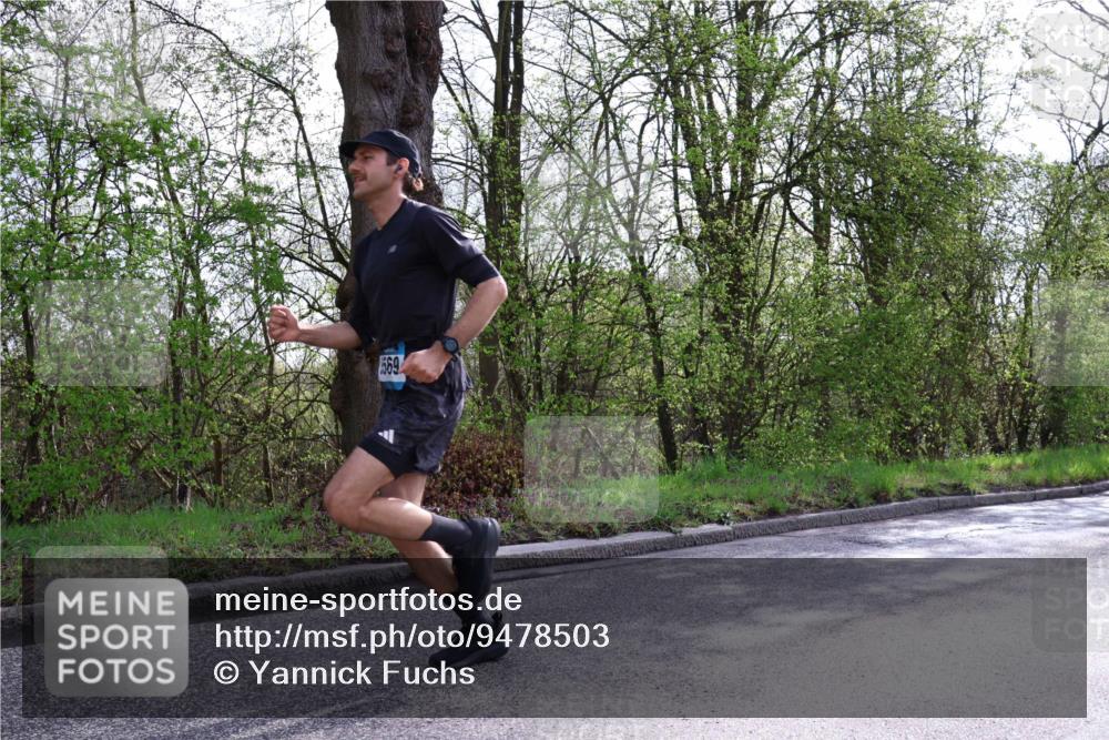 12.04.2026 - 45. Internationalen Wilhelmsburger Insellauf Yannick Fuchs http://msf.ph/oto/9478503 12.04.2026 10:15:56 Laufen  meine-sportfotos.de