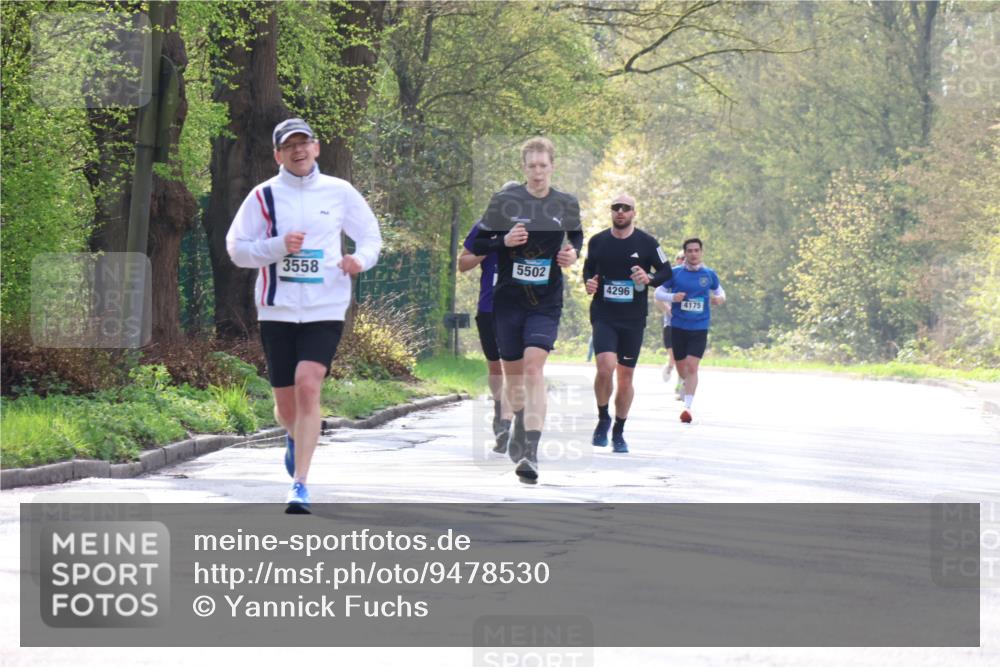 12.04.2026 - 45. Internationalen Wilhelmsburger Insellauf Yannick Fuchs http://msf.ph/oto/9478530 12.04.2026 10:15:59 Laufen 3558, 5502, 4296, 4175 meine-sportfotos.de