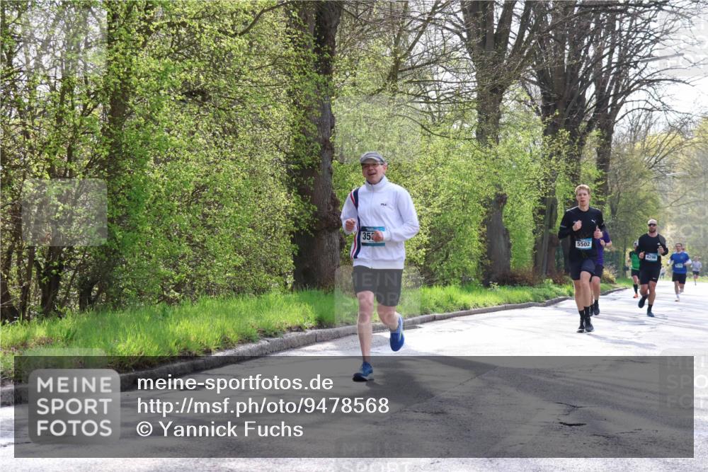 12.04.2026 - 45. Internationalen Wilhelmsburger Insellauf Yannick Fuchs http://msf.ph/oto/9478568 12.04.2026 10:16:03 Laufen 357, 5502, 4296 meine-sportfotos.de