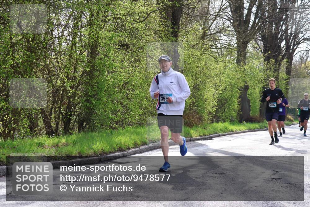 12.04.2026 - 45. Internationalen Wilhelmsburger Insellauf Yannick Fuchs http://msf.ph/oto/9478577 12.04.2026 10:16:04 Laufen 355, 5502, 4296, 21 meine-sportfotos.de
