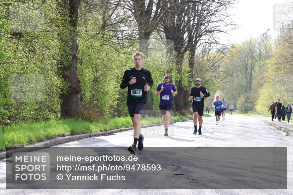 12.04.2026 - 45. Internationalen Wilhelmsburger Insellauf Yannick Fuchs http://msf.ph/oto/9478593 12.04.2026 10:16:05 Laufen 5502, 3321, 4296, 4175 meine-sportfotos.de