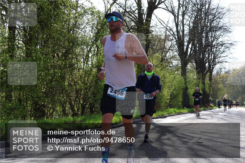 12.04.2026 - 45. Internationalen Wilhelmsburger Insellauf Yannick Fuchs http://msf.ph/oto/9478650 12.04.2026 10:29:23 Laufen  meine-sportfotos.de