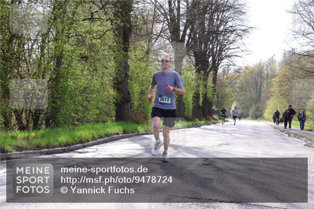 12.04.2026 - 45. Internationalen Wilhelmsburger Insellauf Yannick Fuchs http://msf.ph/oto/9478724 12.04.2026 10:16:17 Laufen 3812 meine-sportfotos.de