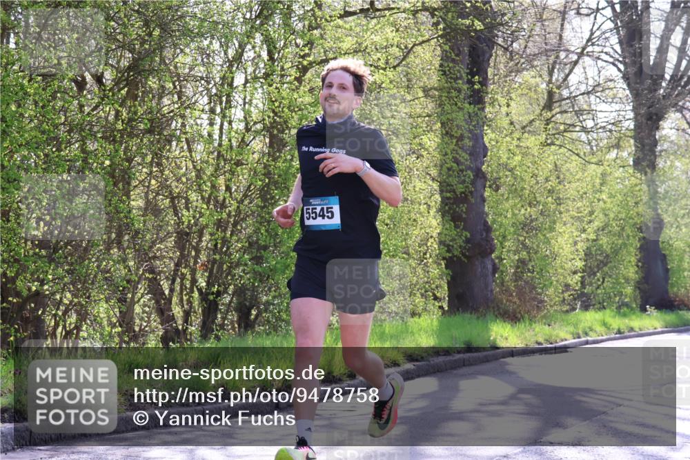 12.04.2026 - 45. Internationalen Wilhelmsburger Insellauf Yannick Fuchs http://msf.ph/oto/9478758 12.04.2026 10:29:28 Laufen  meine-sportfotos.de