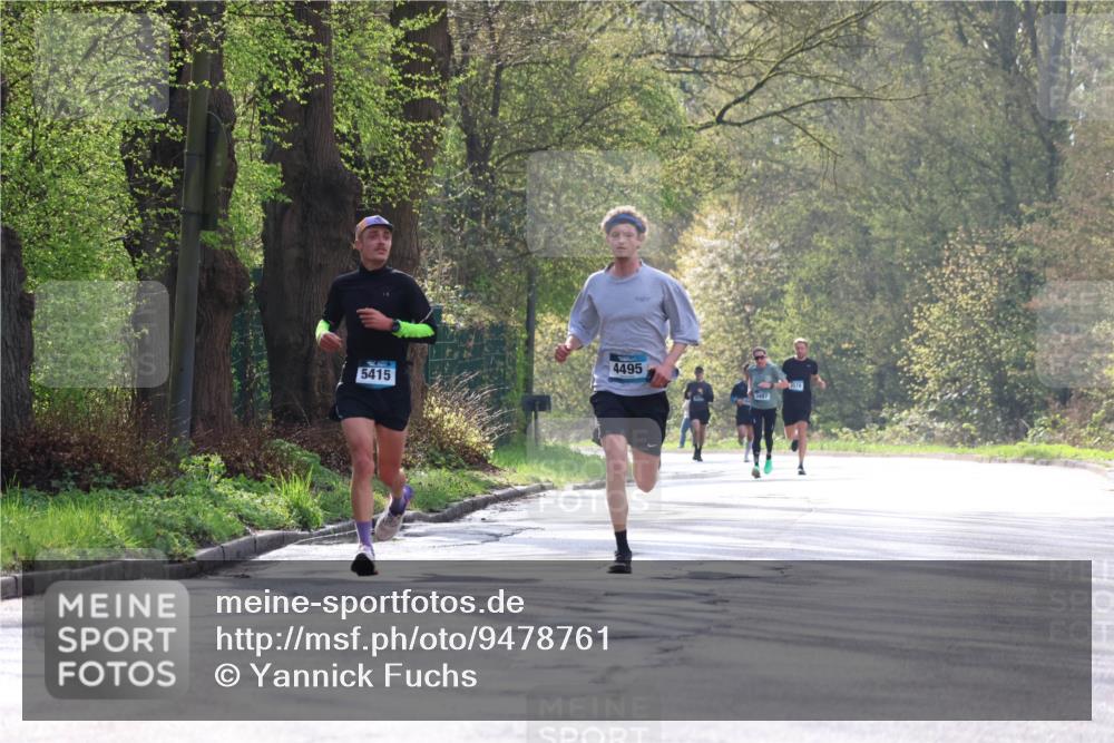 12.04.2026 - 45. Internationalen Wilhelmsburger Insellauf Yannick Fuchs http://msf.ph/oto/9478761 12.04.2026 10:16:21 Laufen 4495, 5415, 3487 meine-sportfotos.de