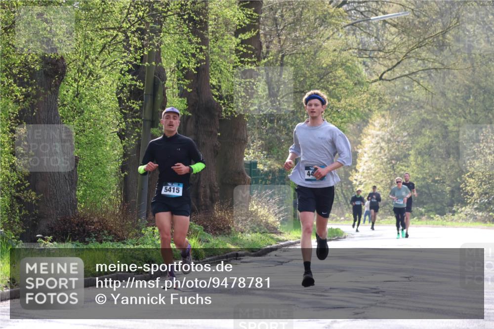12.04.2026 - 45. Internationalen Wilhelmsburger Insellauf Yannick Fuchs http://msf.ph/oto/9478781 12.04.2026 10:16:23 Laufen 5415, 44 meine-sportfotos.de