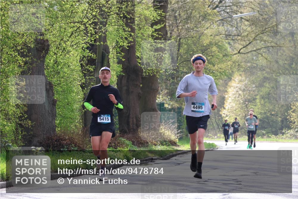 12.04.2026 - 45. Internationalen Wilhelmsburger Insellauf Yannick Fuchs http://msf.ph/oto/9478784 12.04.2026 10:16:23 Laufen 5415, 4495, 1447 meine-sportfotos.de