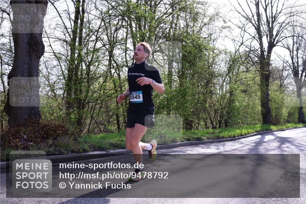 12.04.2026 - 45. Internationalen Wilhelmsburger Insellauf Yannick Fuchs http://msf.ph/oto/9478792 12.04.2026 10:29:29 Laufen  meine-sportfotos.de