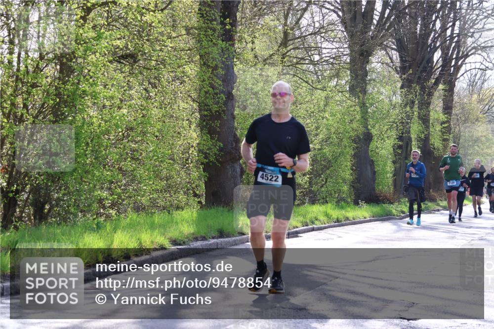 12.04.2026 - 45. Internationalen Wilhelmsburger Insellauf Yannick Fuchs http://msf.ph/oto/9478854 12.04.2026 10:29:34 Laufen  meine-sportfotos.de