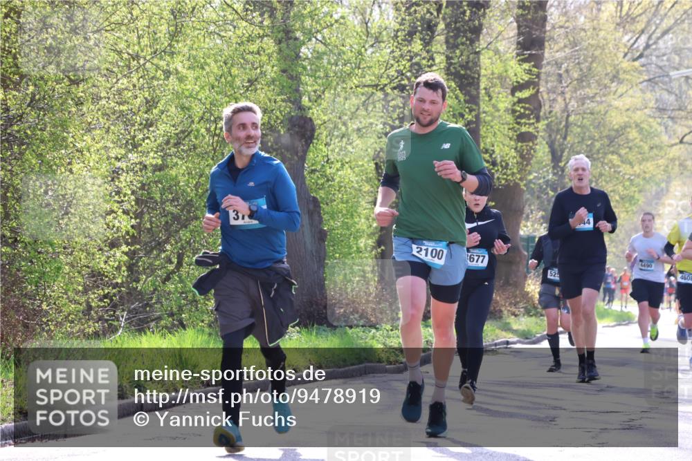 12.04.2026 - 45. Internationalen Wilhelmsburger Insellauf Yannick Fuchs http://msf.ph/oto/9478919 12.04.2026 10:29:37 Laufen  meine-sportfotos.de