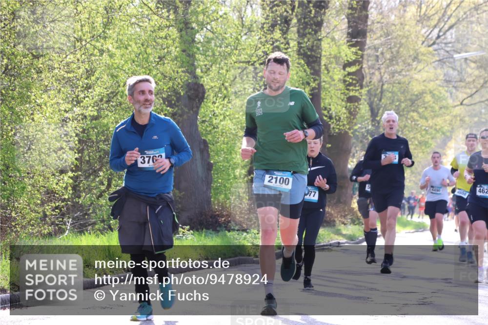 12.04.2026 - 45. Internationalen Wilhelmsburger Insellauf Yannick Fuchs http://msf.ph/oto/9478924 12.04.2026 10:29:37 Laufen  meine-sportfotos.de