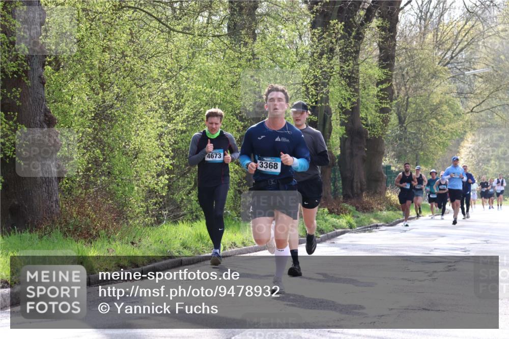 12.04.2026 - 45. Internationalen Wilhelmsburger Insellauf Yannick Fuchs http://msf.ph/oto/9478932 12.04.2026 10:16:54 Laufen 4673, 3368, 570, 4225 meine-sportfotos.de
