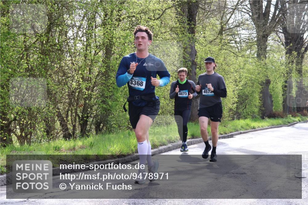 12.04.2026 - 45. Internationalen Wilhelmsburger Insellauf Yannick Fuchs http://msf.ph/oto/9478971 12.04.2026 10:16:56 Laufen 3368, 4673, 4572 meine-sportfotos.de