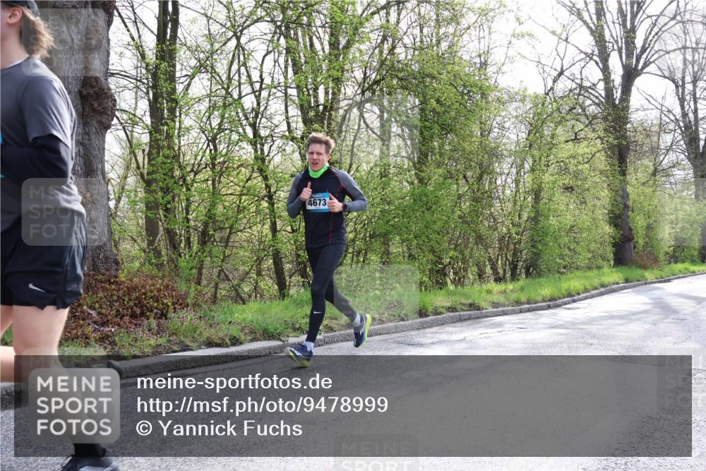 12.04.2026 - 45. Internationalen Wilhelmsburger Insellauf Yannick Fuchs http://msf.ph/oto/9478999 12.04.2026 10:16:59 Laufen 4673 meine-sportfotos.de