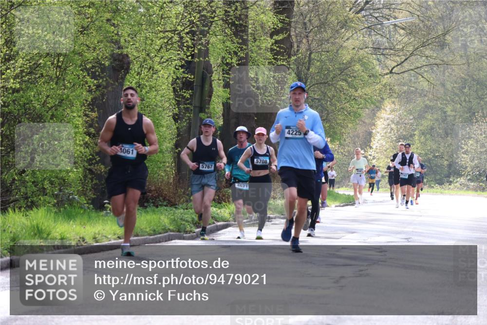 12.04.2026 - 45. Internationalen Wilhelmsburger Insellauf Yannick Fuchs http://msf.ph/oto/9479021 12.04.2026 10:17:02 Laufen 1061, 5767, 4621, 5708, 4225, 550 meine-sportfotos.de