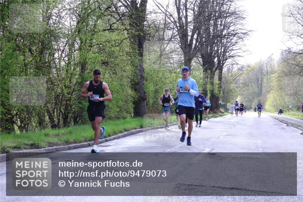 12.04.2026 - 45. Internationalen Wilhelmsburger Insellauf Yannick Fuchs http://msf.ph/oto/9479073 12.04.2026 10:17:07 Laufen 402, 5767, 4225 meine-sportfotos.de