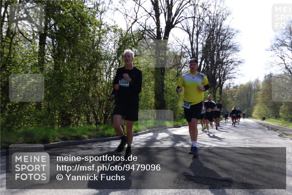 12.04.2026 - 45. Internationalen Wilhelmsburger Insellauf Yannick Fuchs http://msf.ph/oto/9479096 12.04.2026 10:29:46 Laufen  meine-sportfotos.de
