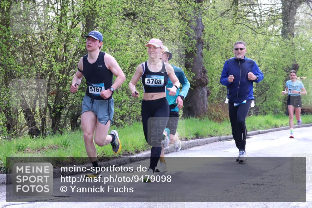 12.04.2026 - 45. Internationalen Wilhelmsburger Insellauf Yannick Fuchs http://msf.ph/oto/9479098 12.04.2026 10:17:09 Laufen 5767, 5708 meine-sportfotos.de