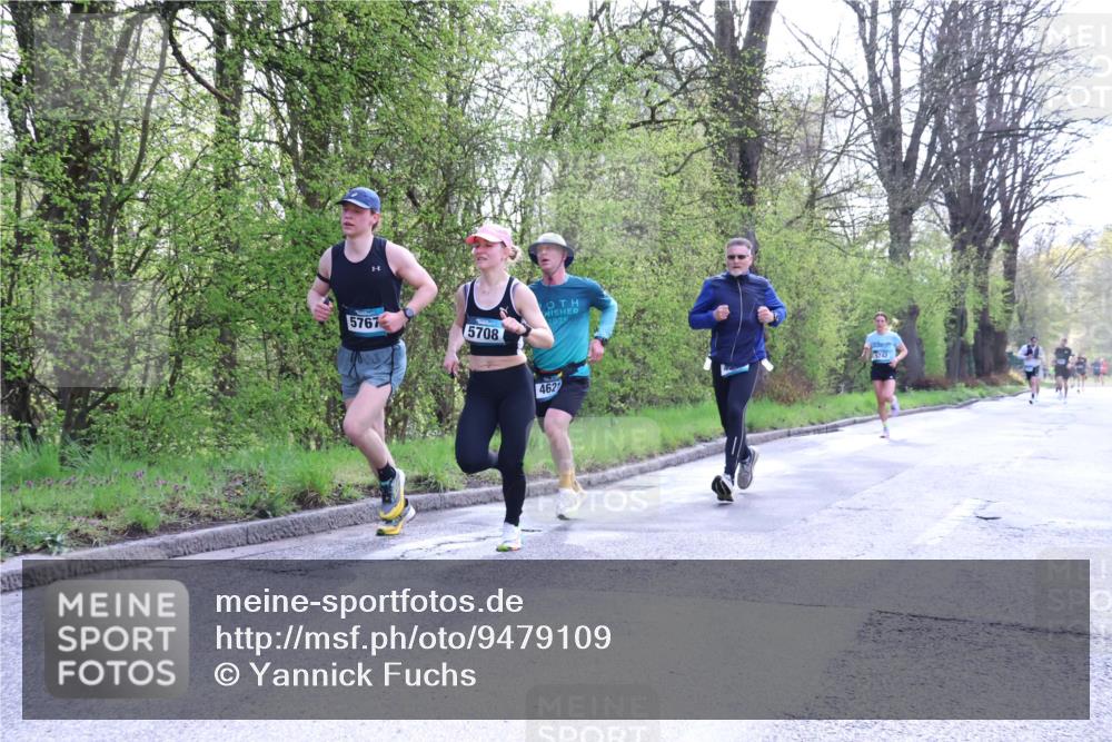 12.04.2026 - 45. Internationalen Wilhelmsburger Insellauf Yannick Fuchs http://msf.ph/oto/9479109 12.04.2026 10:17:10 Laufen 5767, 5708, 2025, 462, 3742 meine-sportfotos.de