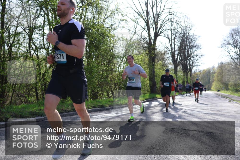 12.04.2026 - 45. Internationalen Wilhelmsburger Insellauf Yannick Fuchs http://msf.ph/oto/9479171 12.04.2026 10:29:50 Laufen  meine-sportfotos.de