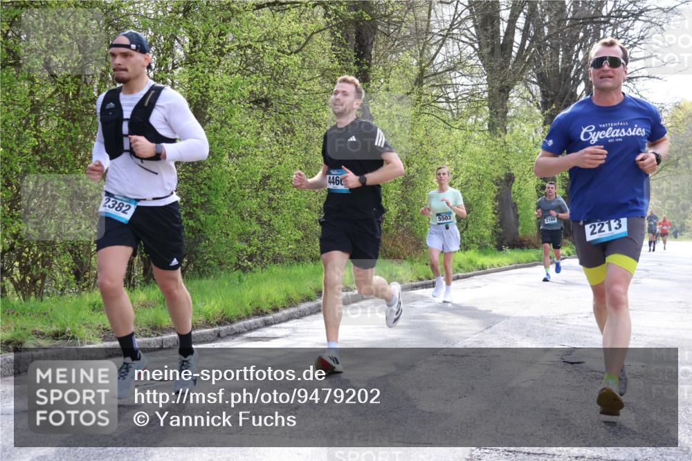 12.04.2026 - 45. Internationalen Wilhelmsburger Insellauf Yannick Fuchs http://msf.ph/oto/9479202 12.04.2026 10:17:19 Laufen 2382, 446, 5503, 2160, 2213 meine-sportfotos.de