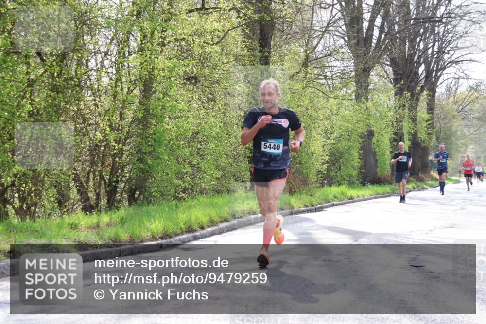12.04.2026 - 45. Internationalen Wilhelmsburger Insellauf Yannick Fuchs http://msf.ph/oto/9479259 12.04.2026 10:17:25 Laufen 5440 meine-sportfotos.de