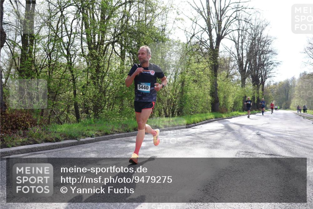 12.04.2026 - 45. Internationalen Wilhelmsburger Insellauf Yannick Fuchs http://msf.ph/oto/9479275 12.04.2026 10:17:27 Laufen 5440 meine-sportfotos.de