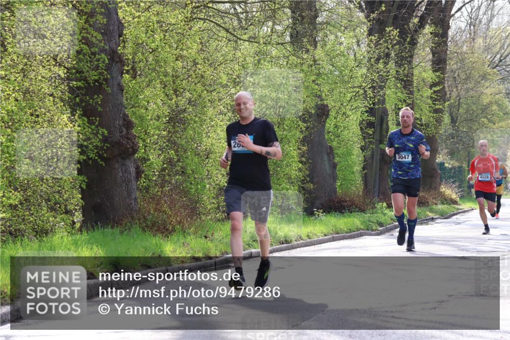 12.04.2026 - 45. Internationalen Wilhelmsburger Insellauf Yannick Fuchs http://msf.ph/oto/9479286 12.04.2026 10:17:28 Laufen 26, 3047, 4528 meine-sportfotos.de