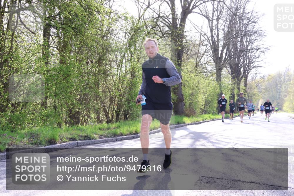 12.04.2026 - 45. Internationalen Wilhelmsburger Insellauf Yannick Fuchs http://msf.ph/oto/9479316 12.04.2026 10:29:58 Laufen  meine-sportfotos.de