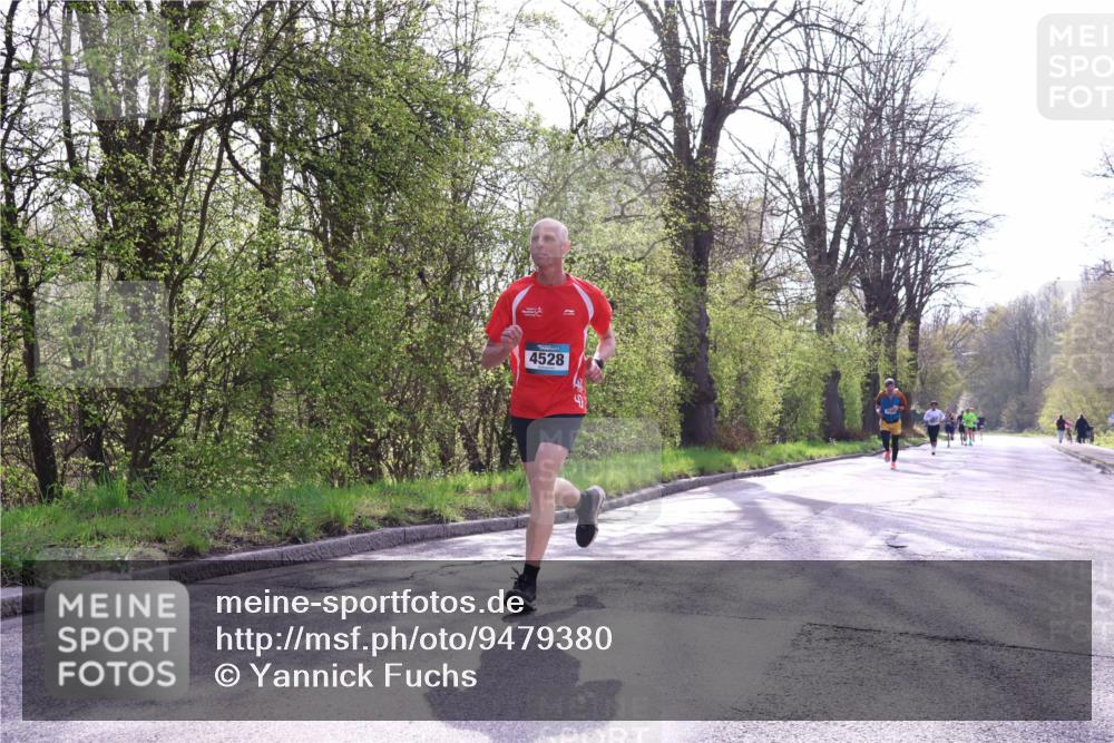 12.04.2026 - 45. Internationalen Wilhelmsburger Insellauf Yannick Fuchs http://msf.ph/oto/9479380 12.04.2026 10:17:37 Laufen 4528 meine-sportfotos.de