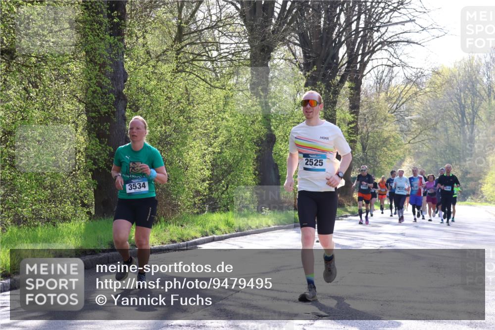 12.04.2026 - 45. Internationalen Wilhelmsburger Insellauf Yannick Fuchs http://msf.ph/oto/9479495 12.04.2026 10:30:10 Laufen  meine-sportfotos.de