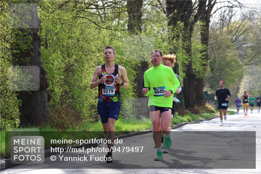 12.04.2026 - 45. Internationalen Wilhelmsburger Insellauf Yannick Fuchs http://msf.ph/oto/9479497 12.04.2026 10:17:49 Laufen 5279, 5645, 2016, 6344 meine-sportfotos.de