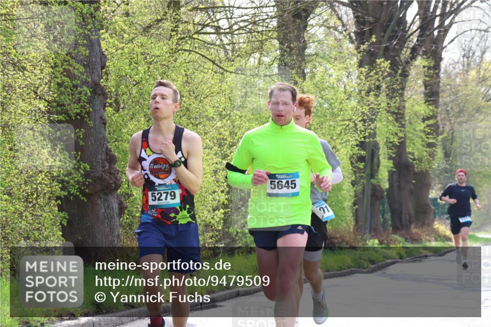 12.04.2026 - 45. Internationalen Wilhelmsburger Insellauf Yannick Fuchs http://msf.ph/oto/9479509 12.04.2026 10:17:50 Laufen 2016, 5279, 16, 5645, 91 meine-sportfotos.de