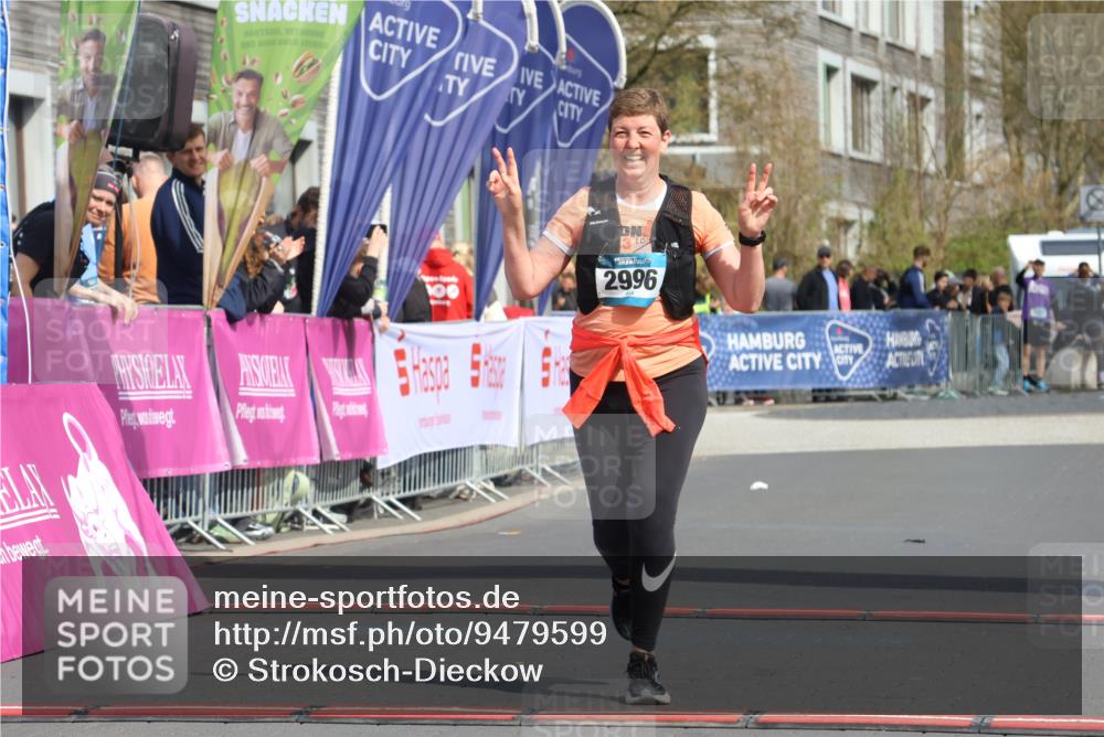 12.04.2026 - 45. Internationalen Wilhelmsburger Insellauf Strokosch-Dieckow http://msf.ph/oto/9479599 12.04.2026 11:47:29 Ziel 2996 meine-sportfotos.de