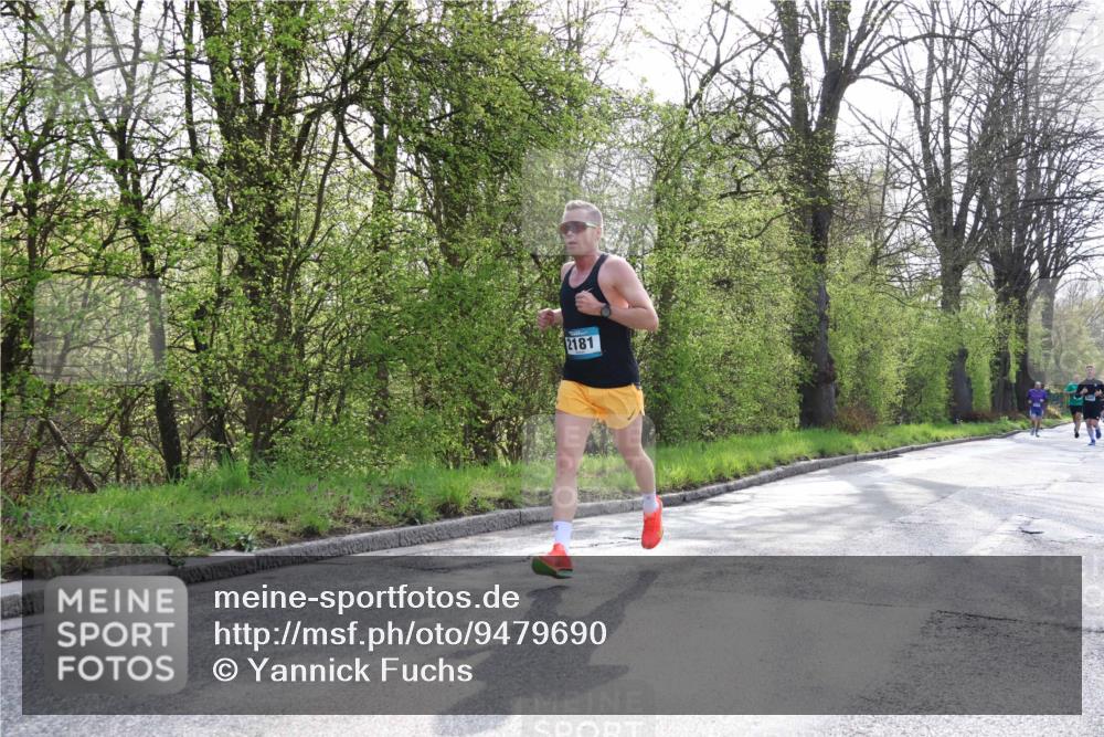 12.04.2026 - 45. Internationalen Wilhelmsburger Insellauf Yannick Fuchs http://msf.ph/oto/9479690 12.04.2026 10:18:06 Laufen 2181 meine-sportfotos.de
