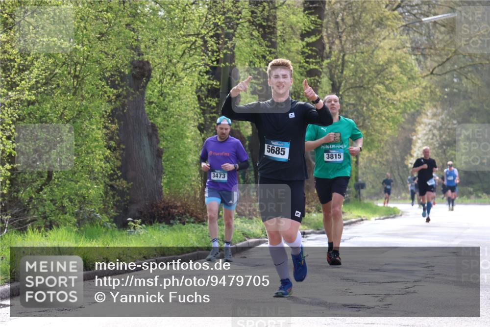 12.04.2026 - 45. Internationalen Wilhelmsburger Insellauf Yannick Fuchs http://msf.ph/oto/9479705 12.04.2026 10:18:08 Laufen 5685, 3815, 3473 meine-sportfotos.de