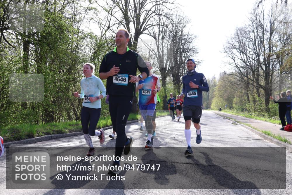 12.04.2026 - 45. Internationalen Wilhelmsburger Insellauf Yannick Fuchs http://msf.ph/oto/9479747 12.04.2026 10:30:22 Laufen  meine-sportfotos.de