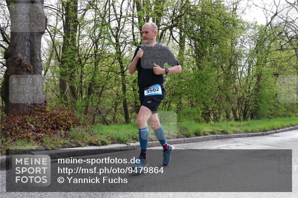 12.04.2026 - 45. Internationalen Wilhelmsburger Insellauf Yannick Fuchs http://msf.ph/oto/9479864 12.04.2026 10:18:26 Laufen 3562 meine-sportfotos.de