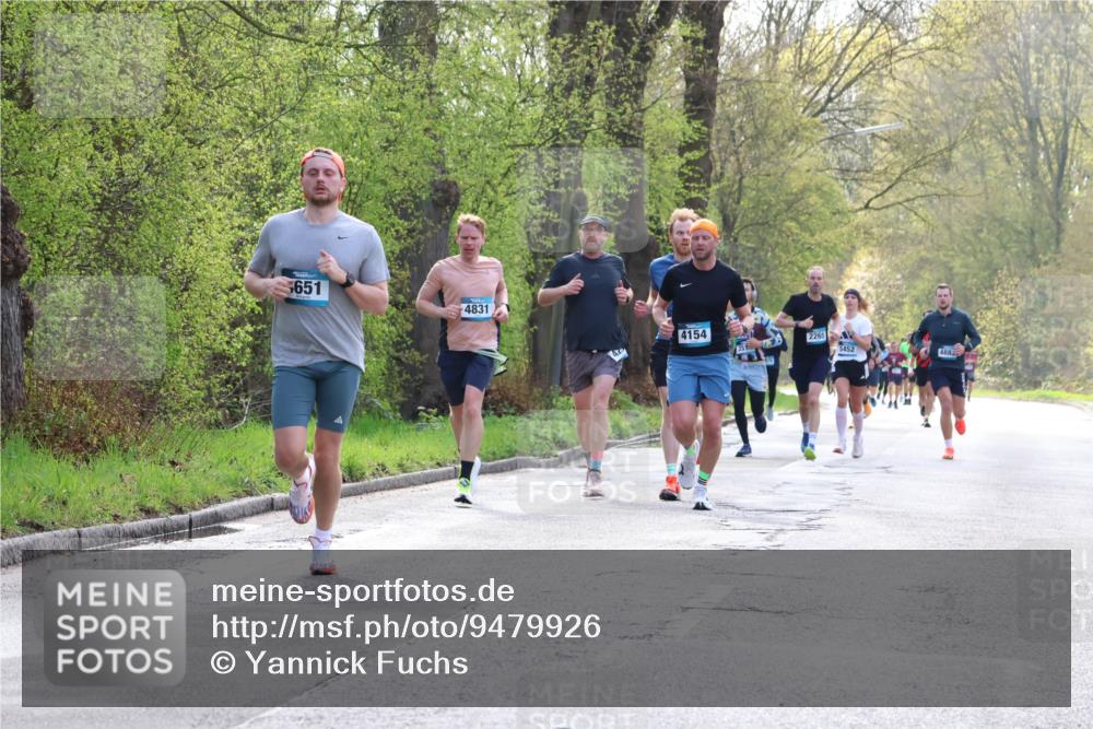 12.04.2026 - 45. Internationalen Wilhelmsburger Insellauf Yannick Fuchs http://msf.ph/oto/9479926 12.04.2026 10:18:39 Laufen 651, 4831, 4154, 2265, 5452, 488 meine-sportfotos.de