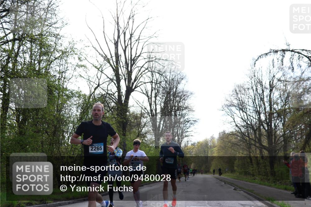 12.04.2026 - 45. Internationalen Wilhelmsburger Insellauf Yannick Fuchs http://msf.ph/oto/9480028 12.04.2026 10:18:48 Laufen 2265, 3514, 5452, 4883 meine-sportfotos.de