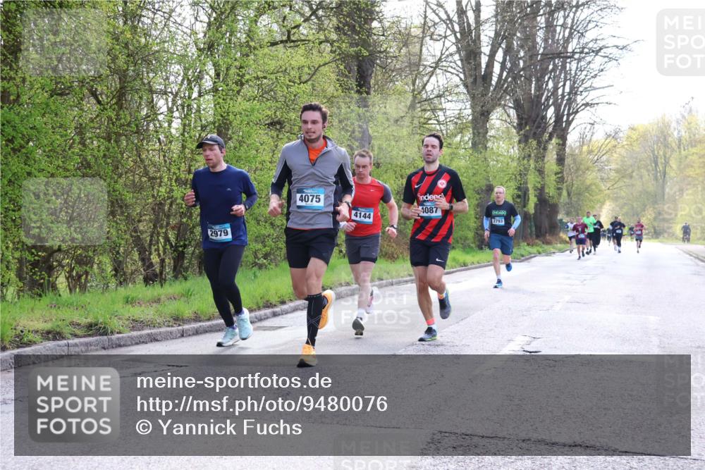 12.04.2026 - 45. Internationalen Wilhelmsburger Insellauf Yannick Fuchs http://msf.ph/oto/9480076 12.04.2026 10:18:55 Laufen 2979, 4075, 4087, 4144, 2793 meine-sportfotos.de