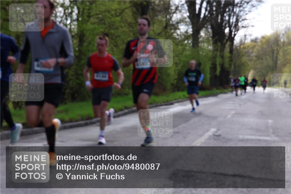 12.04.2026 - 45. Internationalen Wilhelmsburger Insellauf Yannick Fuchs http://msf.ph/oto/9480087 12.04.2026 10:18:55 Laufen 6107 meine-sportfotos.de