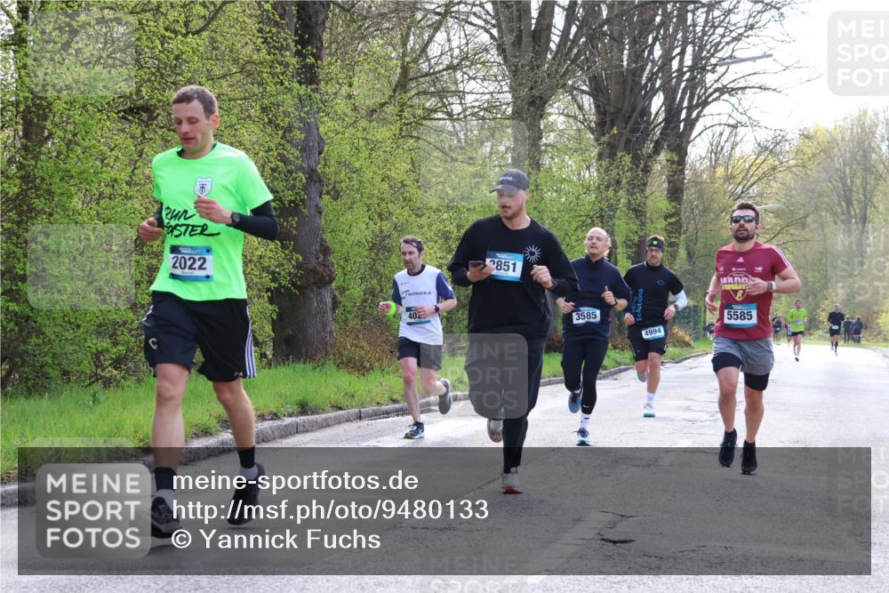 12.04.2026 - 45. Internationalen Wilhelmsburger Insellauf Yannick Fuchs http://msf.ph/oto/9480133 12.04.2026 10:19:05 Laufen 2022, 40, 851, 3585, 4994, 5585 meine-sportfotos.de